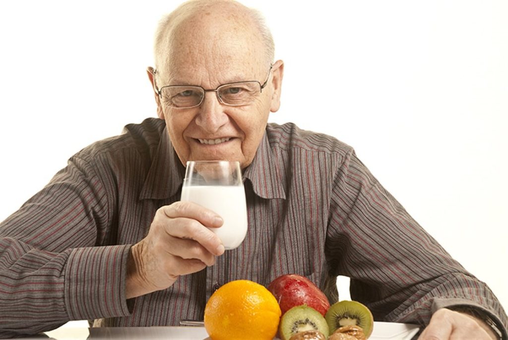تغذية كبار السن في رمضان